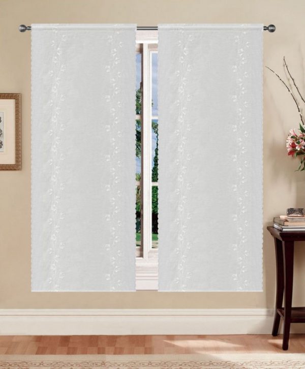 TENDE LEDA BIANCO A PANNELLO – LUMINOSITÀ E PRIVACY IN CASA